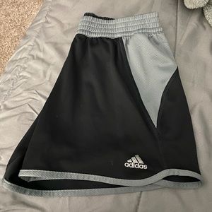 Women’s Adidas Shorts XS